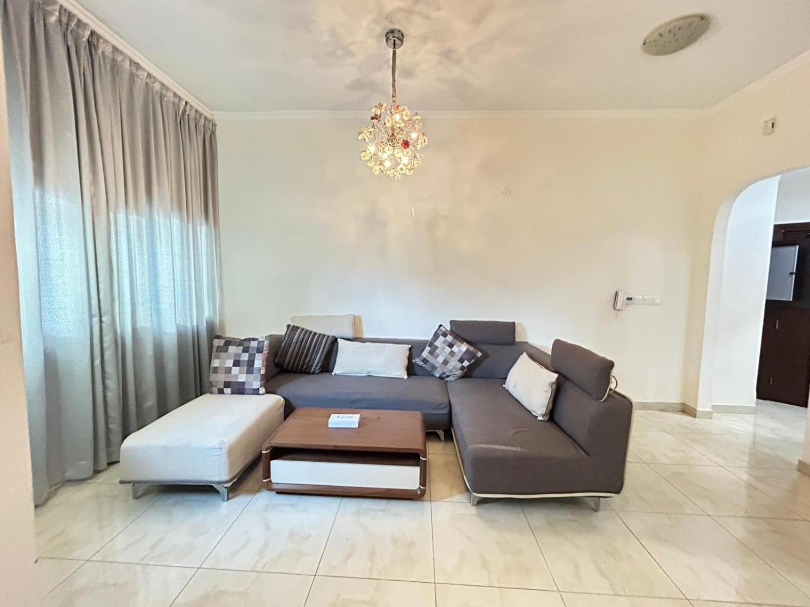 Al Hayat Suites Apartment Manama Luaran gambar