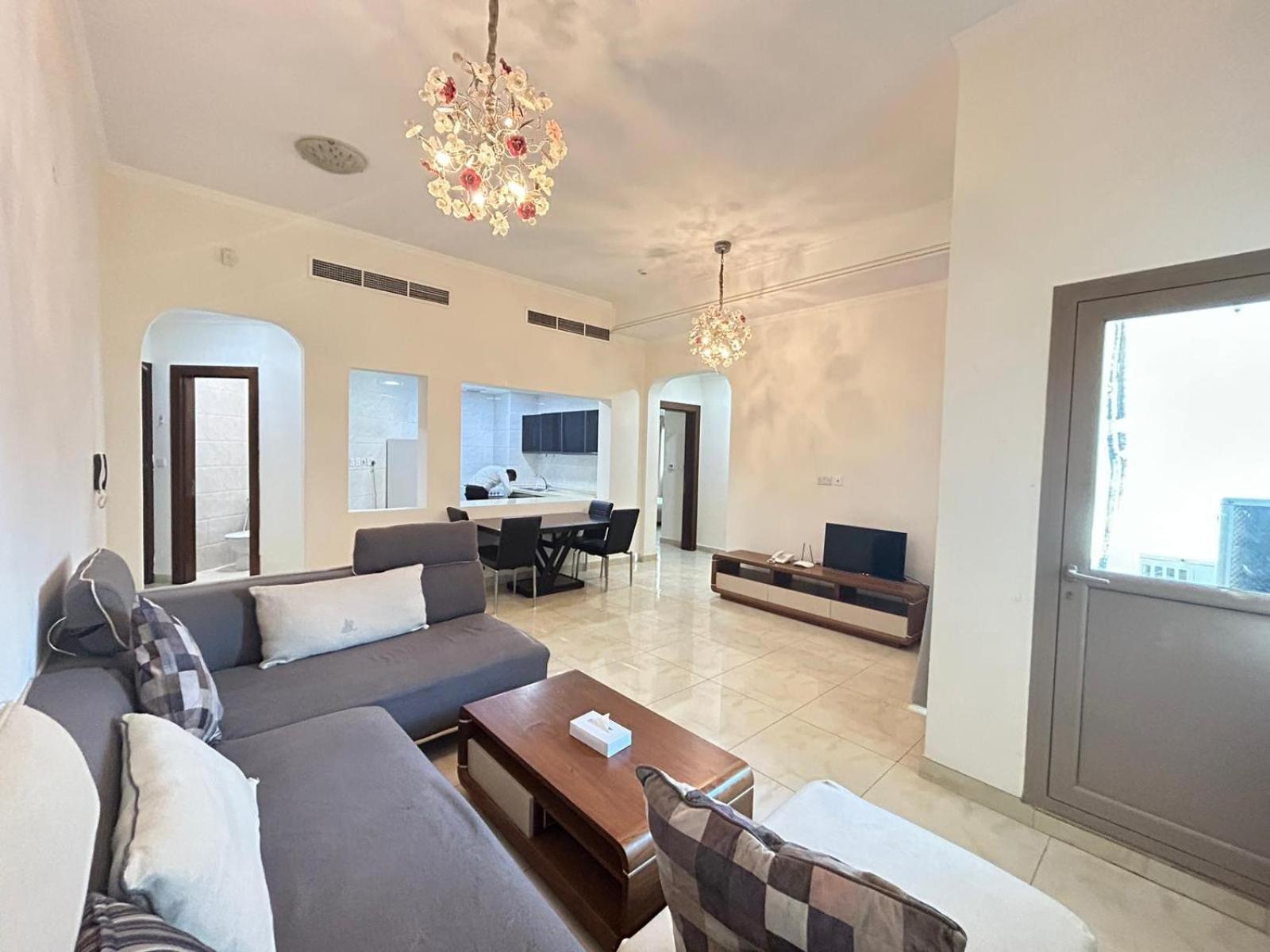 Al Hayat Suites Apartment Manama Luaran gambar