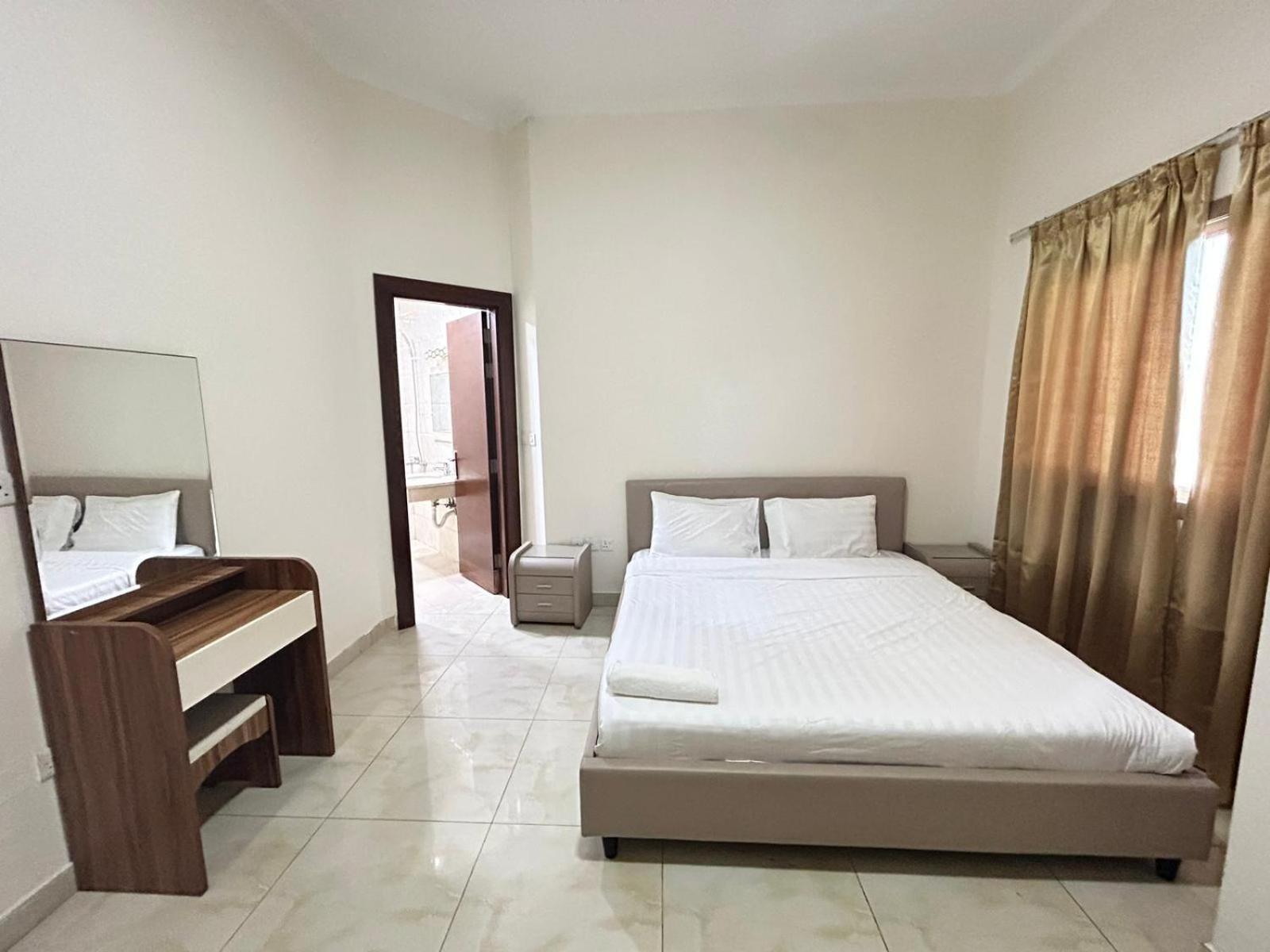 Al Hayat Suites Apartment Manama Luaran gambar