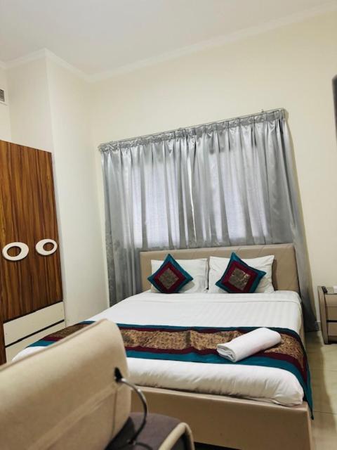 Al Hayat Suites Apartment Manama Luaran gambar